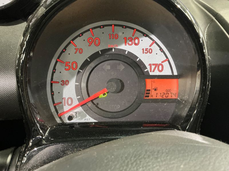 Toyota Aygo 1.0 VVT-i Dynamic 2014 – снимка 18