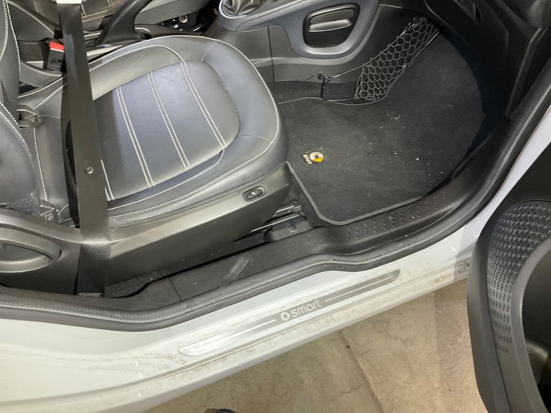 Smart fortwo 0.9 Turbo Basis Prime 2019 – снимка 28