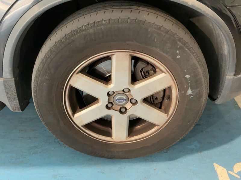 Volvo XC90 2.4 D5 Momentum 2010 – снимка 11