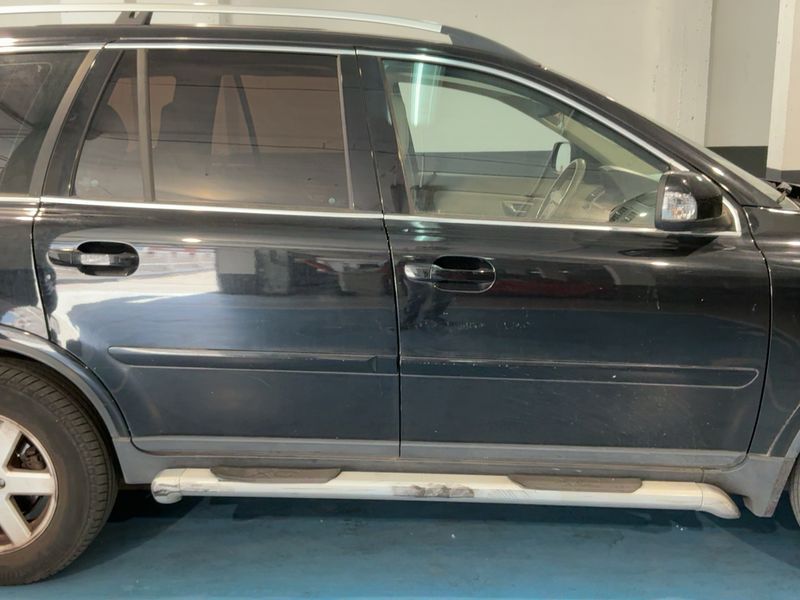 Volvo XC90 2.4 D5 Momentum 2010 – снимка 10