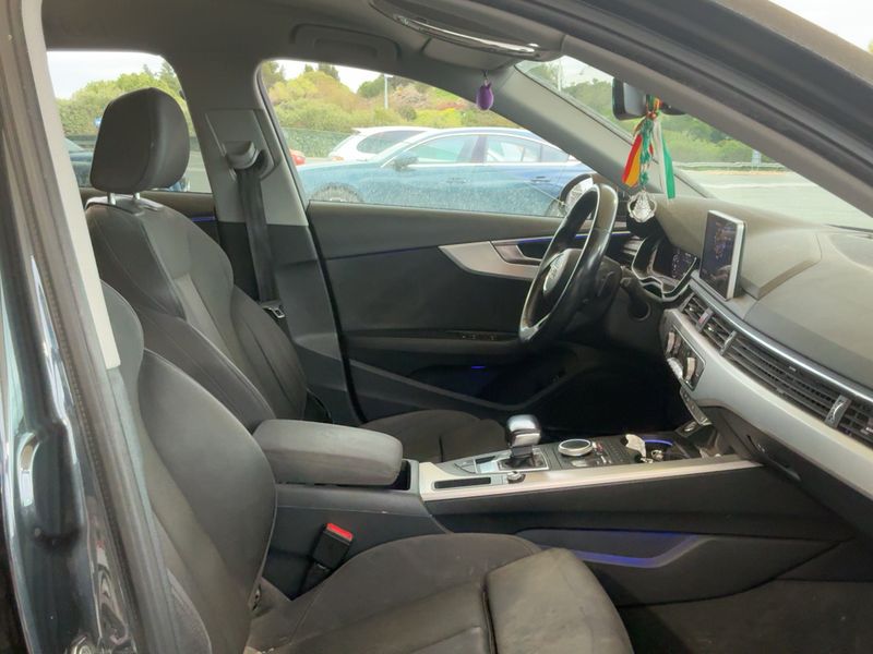 Audi A4 2.0 TDI Sport 2017 – снимка 16