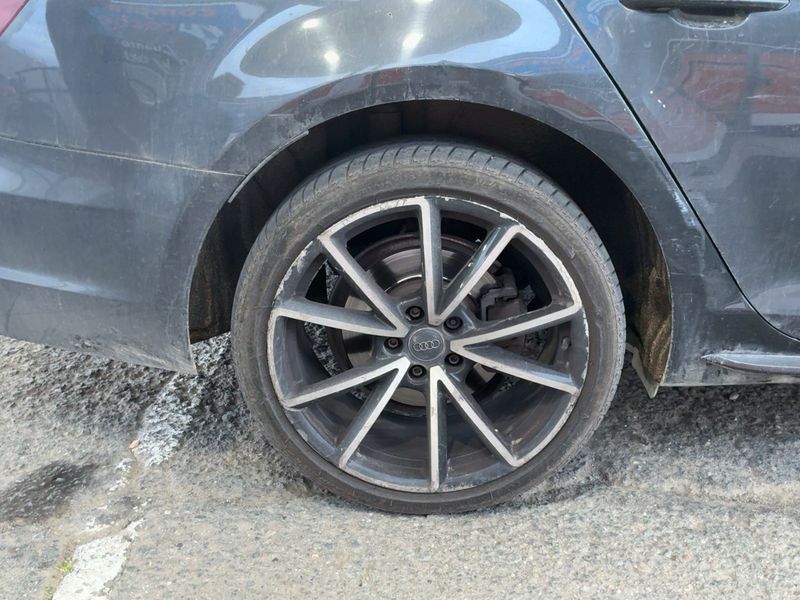 Audi A4 2.0 TDI Sport 2017 – снимка 9