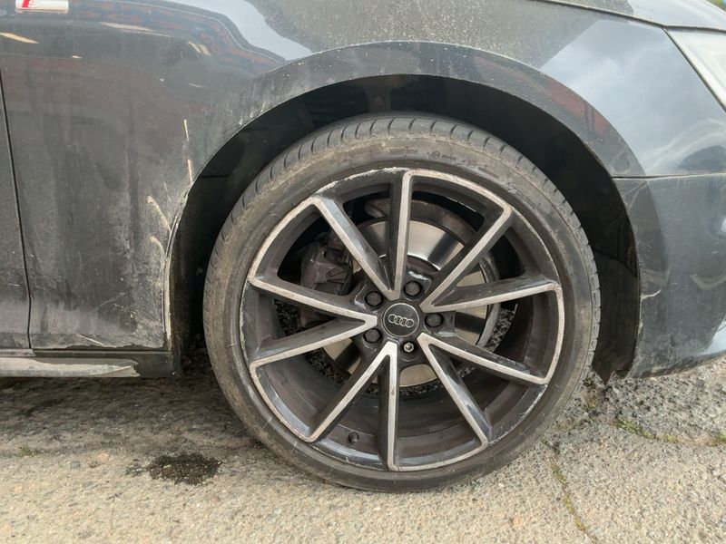 Audi A4 2.0 TDI Sport 2017 – снимка 11