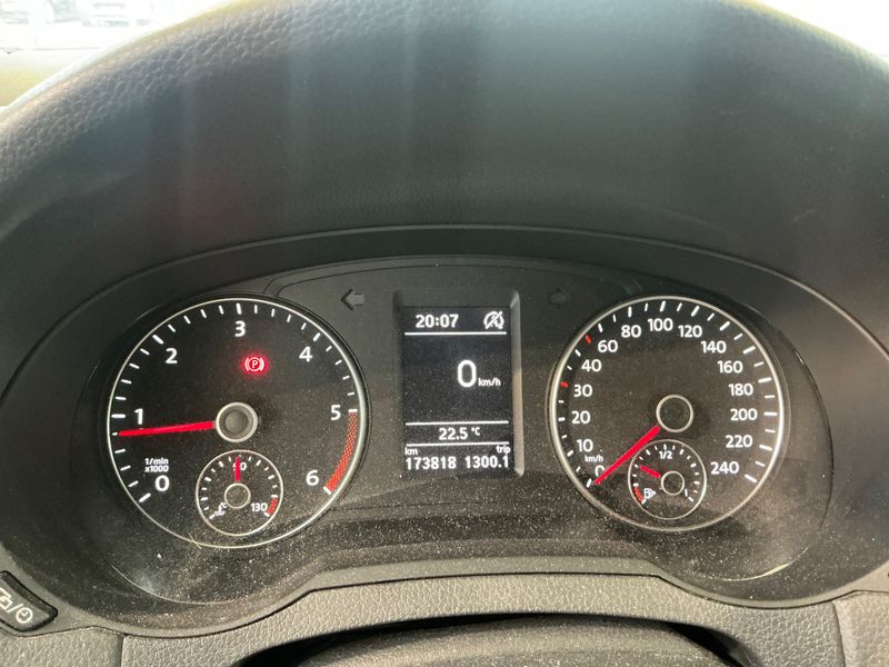 Volkswagen Sharan 2.0 TDI Edition BlueMotion Tech 2016 – снимка 18