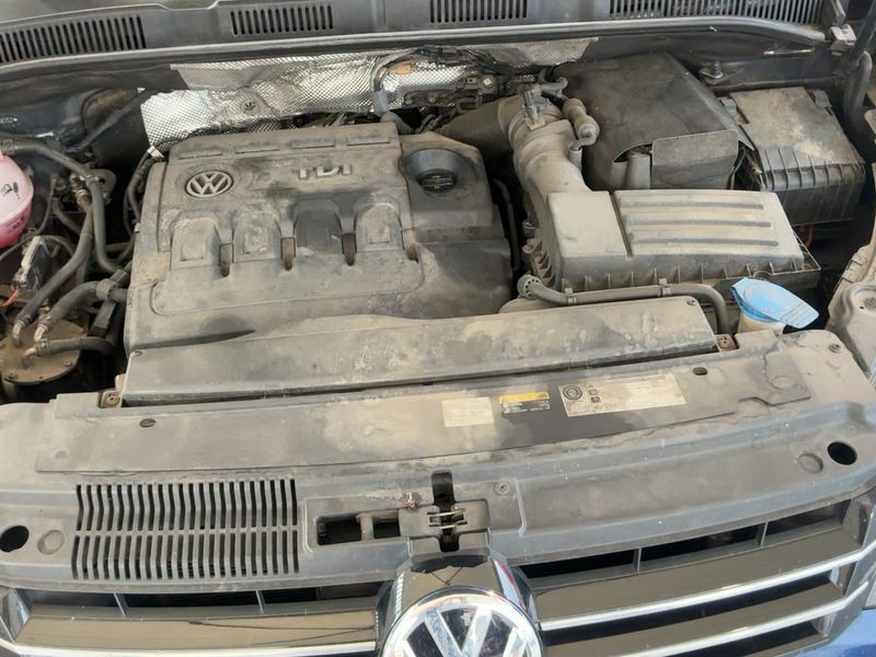 Volkswagen Sharan 2.0 TDI Edition BlueMotion Tech 2016 – снимка 32