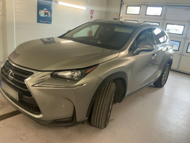 Lexus NX-Serie NX 300h 2015 – снимка 2