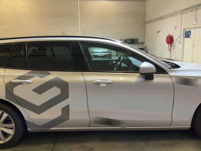 Volvo V60 2.0 B4 Mild-Hybrid 2021 – снимка 10
