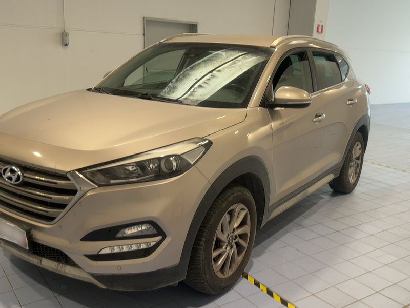 Hyundai Tucson 1.7 CRDi Xpossible ISG 2WD 2017 – снимка 2