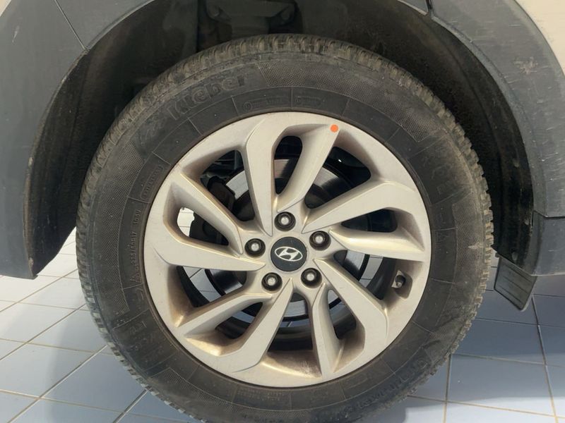 Hyundai Tucson 1.7 CRDi Xpossible ISG 2WD 2017 – снимка 9
