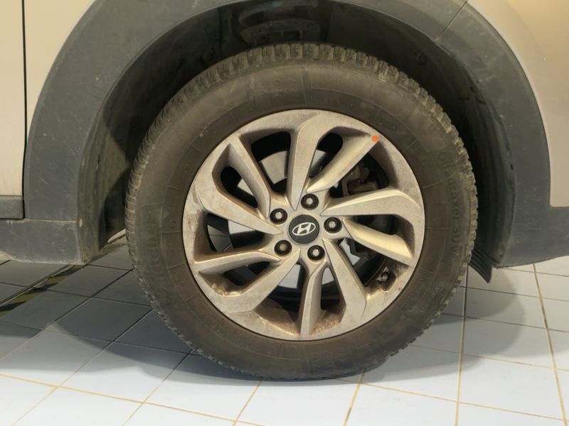 Hyundai Tucson 1.7 CRDi Xpossible ISG 2WD 2017 – снимка 11