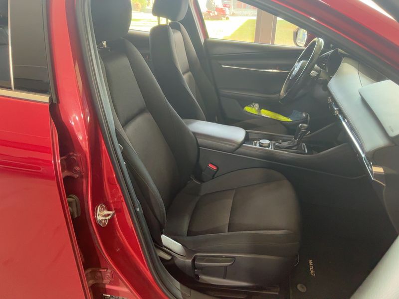 Mazda 3 2.0 Skyactiv-G Mild-Hybrid Sportline 2019 – снимка 16