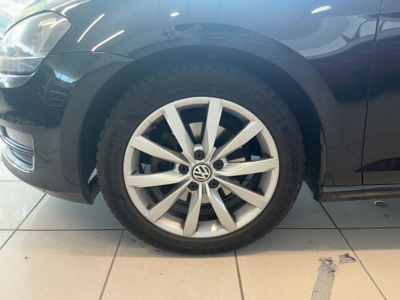 Volkswagen Golf VII 1.4 TSI Highline BlueMotion Tech 2015 – снимка 3