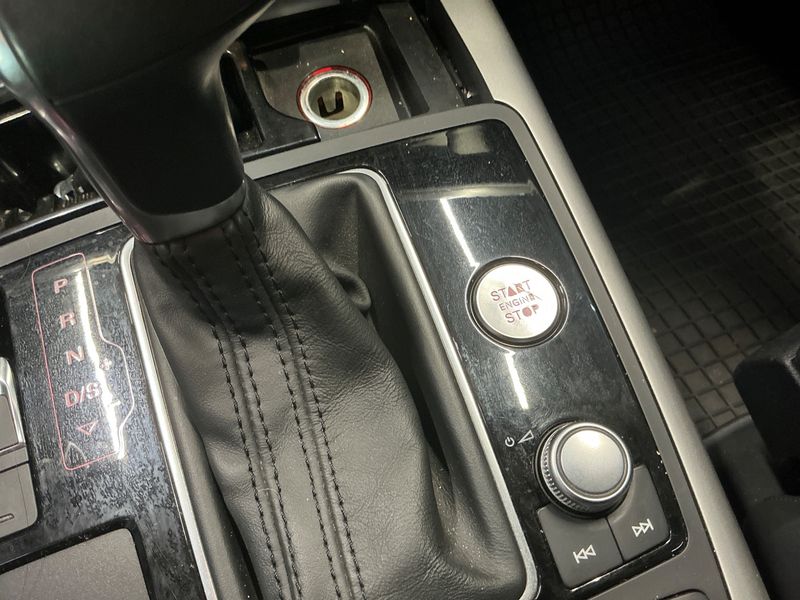 Audi A6 3.0 V6 TDI quattro 2014 – снимка 24