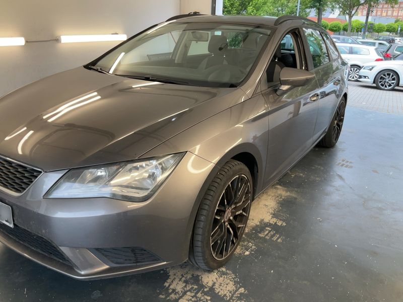 Seat Leon 1.2 TSI Reference 2014 – снимка 2
