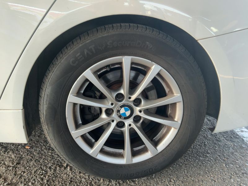 BMW 3er 320d EfficientDynamics Edition 2014 – снимка 18