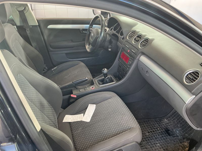 Seat Exeo 2.0 TDI Style 2011 – снимка 3
