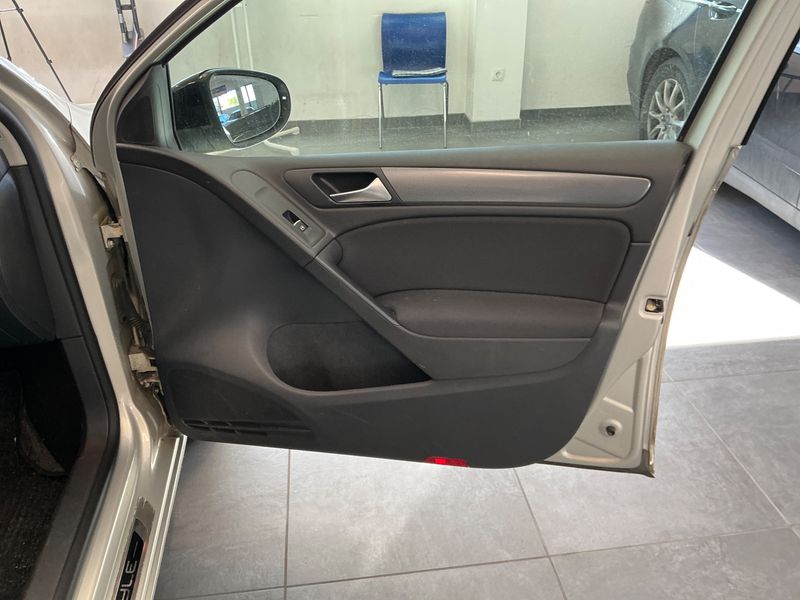 Volkswagen Golf VI 1.4 TSI Style 2011 – снимка 34