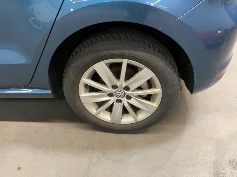Volkswagen Polo 1.4 TDI Comfortline BlueMotion Tech 2015 – снимка 5
