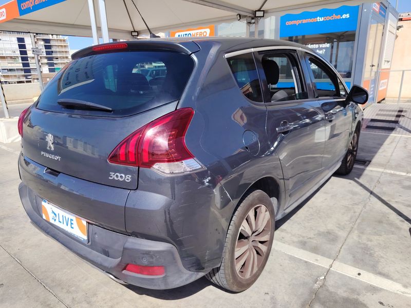 Peugeot 3008 1.2 e-THP Style 2016 – снимка 2