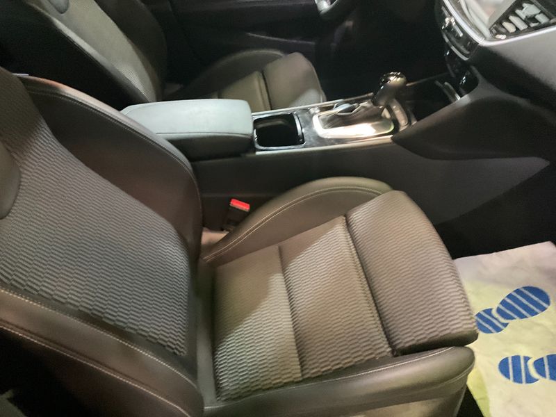 Opel Insignia Sports Tourer 1.6 CDTI DPF Innovation 2019 – снимка 16