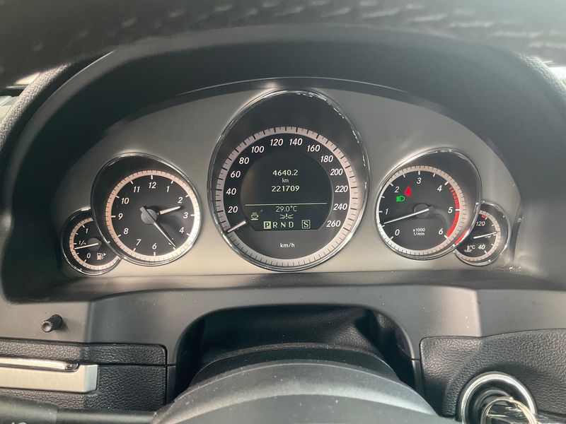 Mercedes-Benz E-Klasse E 350 CDI BlueEfficiency Avantgarde 2009 – снимка 18