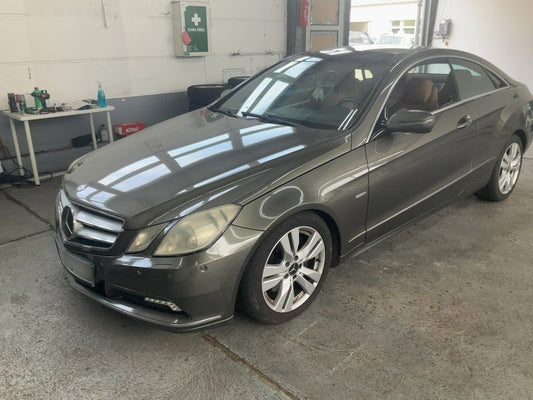 Mercedes-Benz E-Klasse E 350 CDI BlueEfficiency Avantgarde 2009 – снимка 2