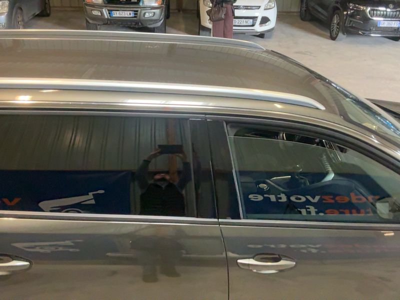 Peugeot 5008 1.2 PureTech Allure 2020 – снимка 13