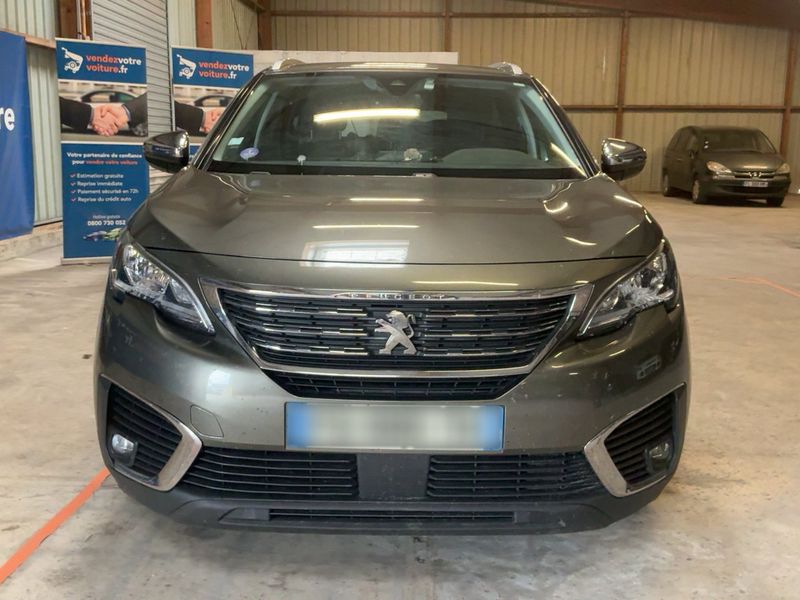 Peugeot 5008 1.2 PureTech Allure 2020 – снимка 14