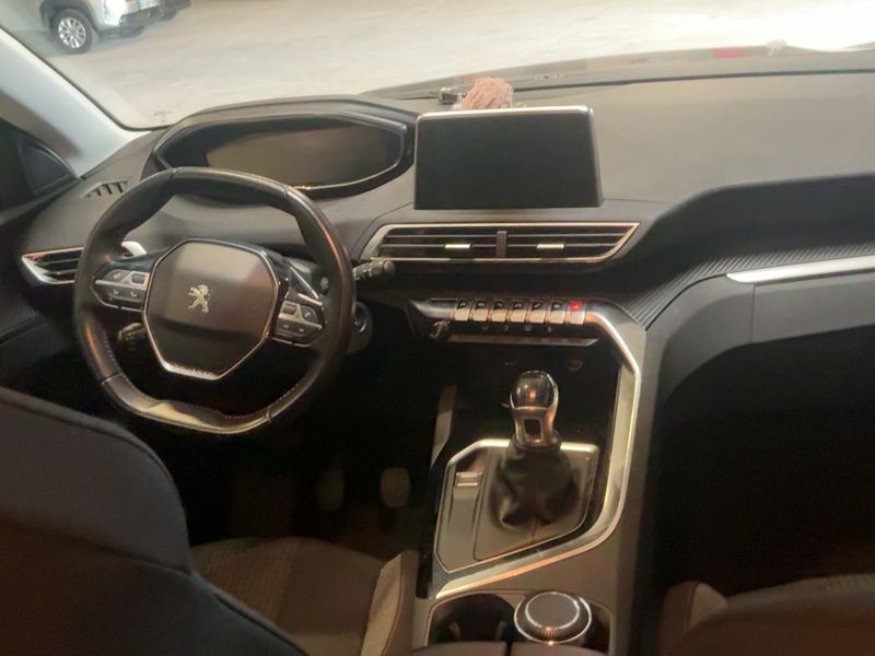 Peugeot 5008 1.2 PureTech Allure 2020 – снимка 17