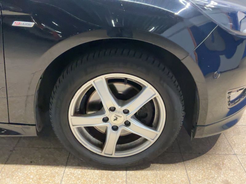 Ford Focus 1.5 EcoBoost ST-Line 2018 – снимка 11