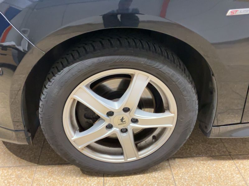 Ford Focus 1.5 EcoBoost ST-Line 2018 – снимка 3