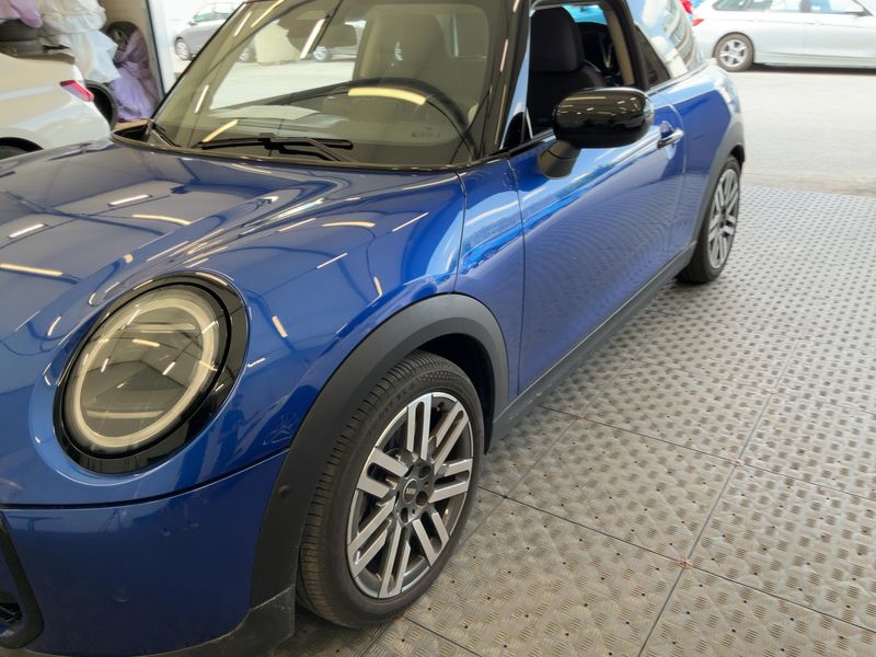 MINI Cooper S Classic Trim 2024 – снимка 2