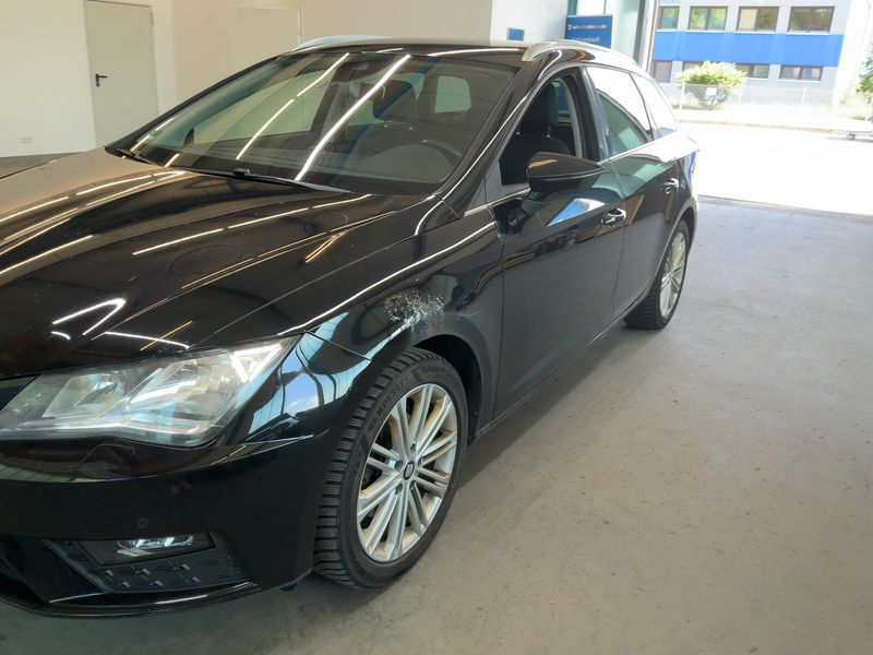 Seat Leon 1.4 TSI Xcellence 2017 – снимка 2