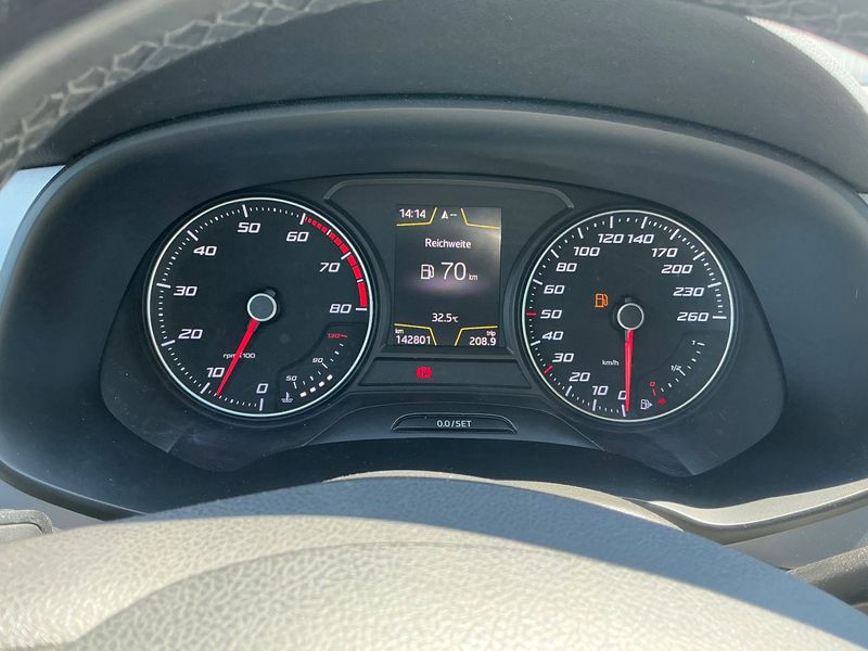 Seat Leon 1.4 TSI Xcellence 2017 – снимка 18