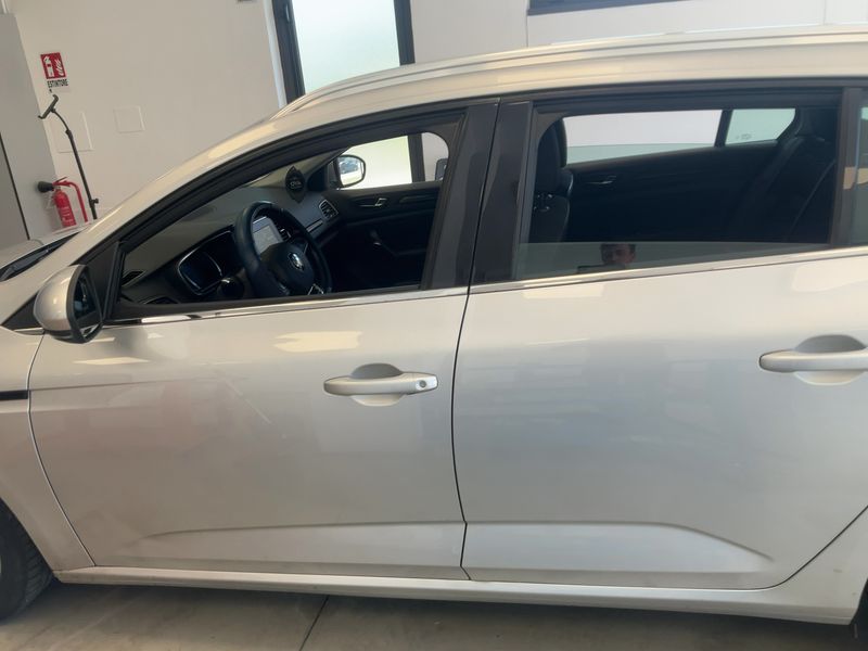 Renault Megane 1.5 dCi Energy Zen 2017 – снимка 4