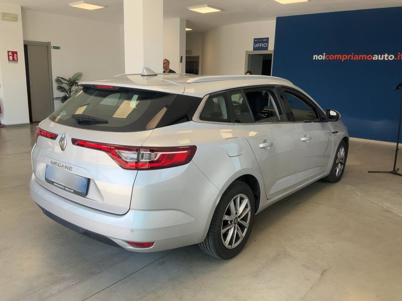 Renault Megane 1.5 dCi Energy Zen 2017 – снимка 8