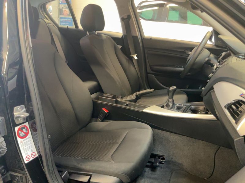 BMW 1er 114i 2012 – снимка 16