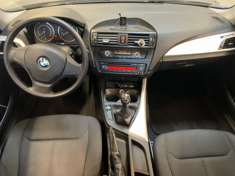 BMW 1er 114i 2012 – снимка 17
