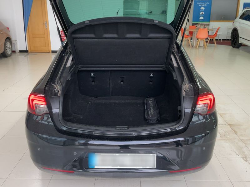 Opel Insignia Grand Sport 1.5 SIDI Turbo INNOVATION 2018 – снимка 15