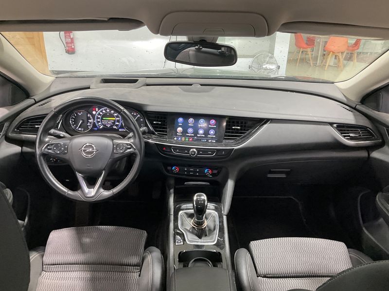 Opel Insignia Grand Sport 1.5 SIDI Turbo INNOVATION 2018 – снимка 17