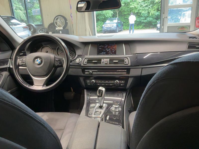 BMW 5er 520d 2015 – снимка 12