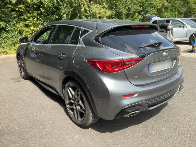 Infiniti Q30 2.2 Diesel Sport Tech AWD 2019 – снимка 6
