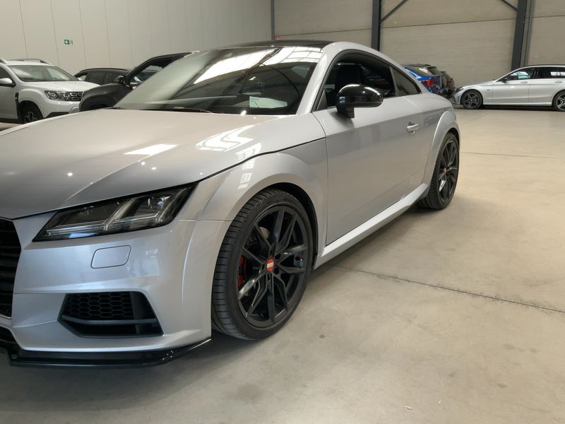 Audi TT 2.0 TFSI quattro Coupe 2016 – снимка 2