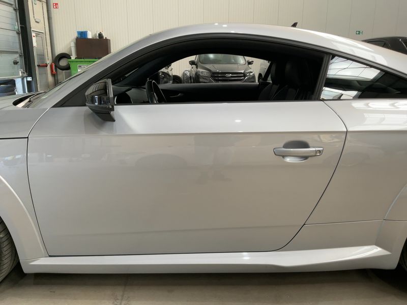 Audi TT 2.0 TFSI quattro Coupe 2016 – снимка 4