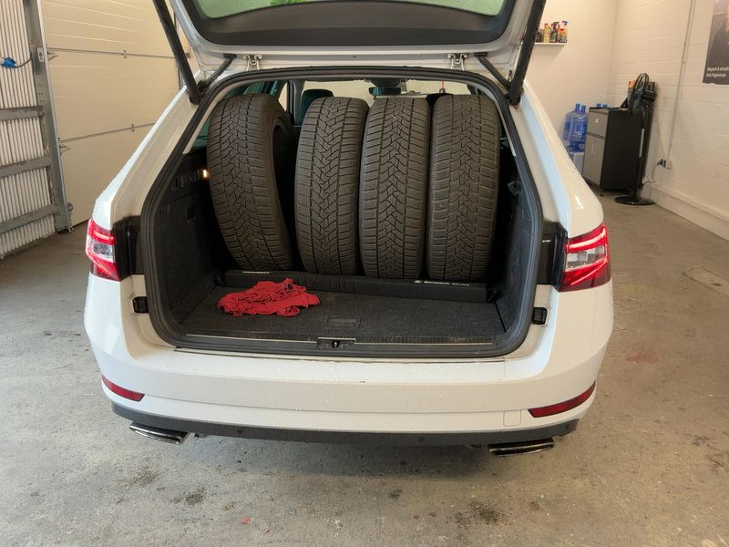 Skoda Superb 2.0 TSI Style 4x4 2016 – снимка 16
