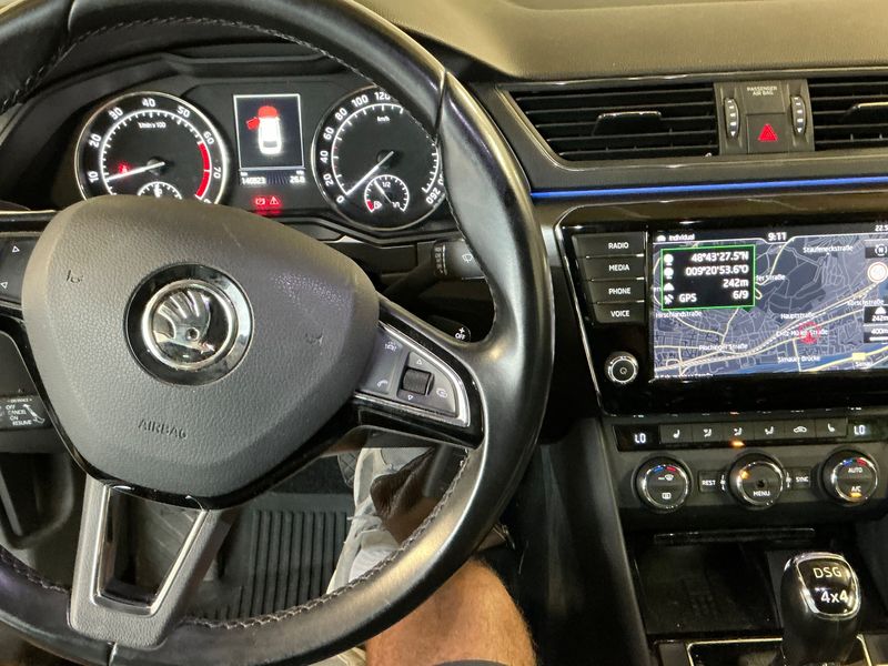 Skoda Superb 2.0 TSI Style 4x4 2016 – снимка 18