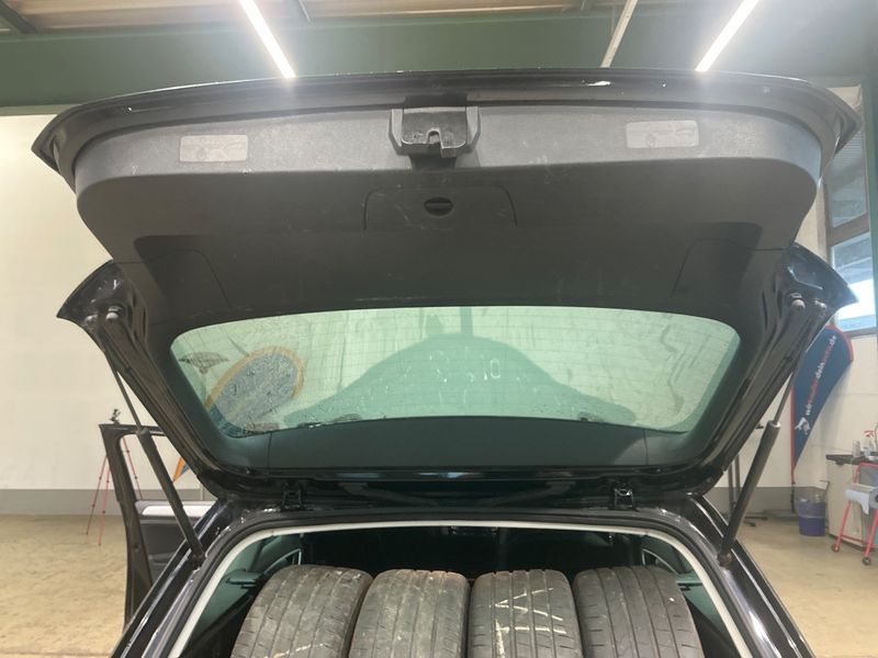 Volkswagen Golf VII 1.6 TDI Cup BlueMotion Tech 2015 – снимка на щета 43