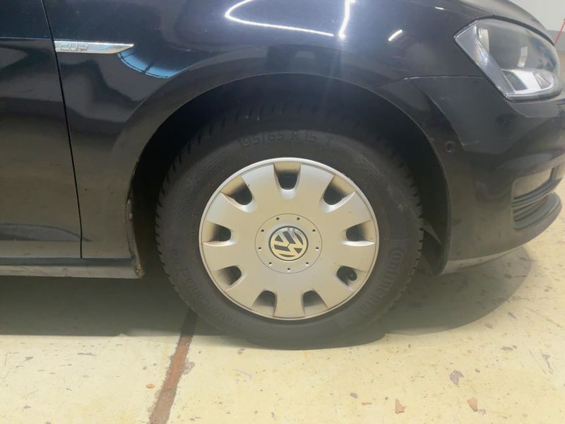 Volkswagen Golf VII 1.6 TDI Cup BlueMotion Tech 2015 – снимка 11