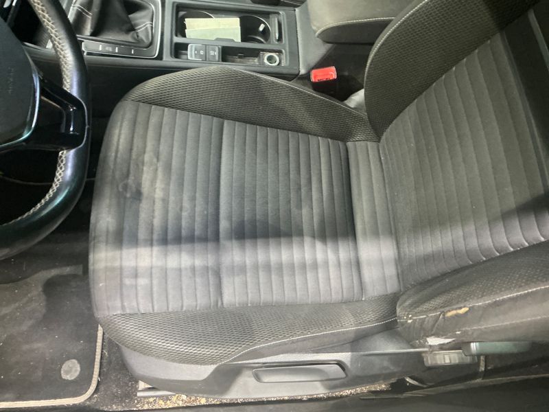 Volkswagen Golf VII 1.6 TDI Cup BlueMotion Tech 2015 – снимка на щета 50