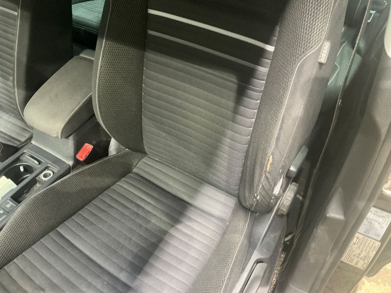 Volkswagen Golf VII 1.6 TDI Cup BlueMotion Tech 2015 – снимка на щета 42